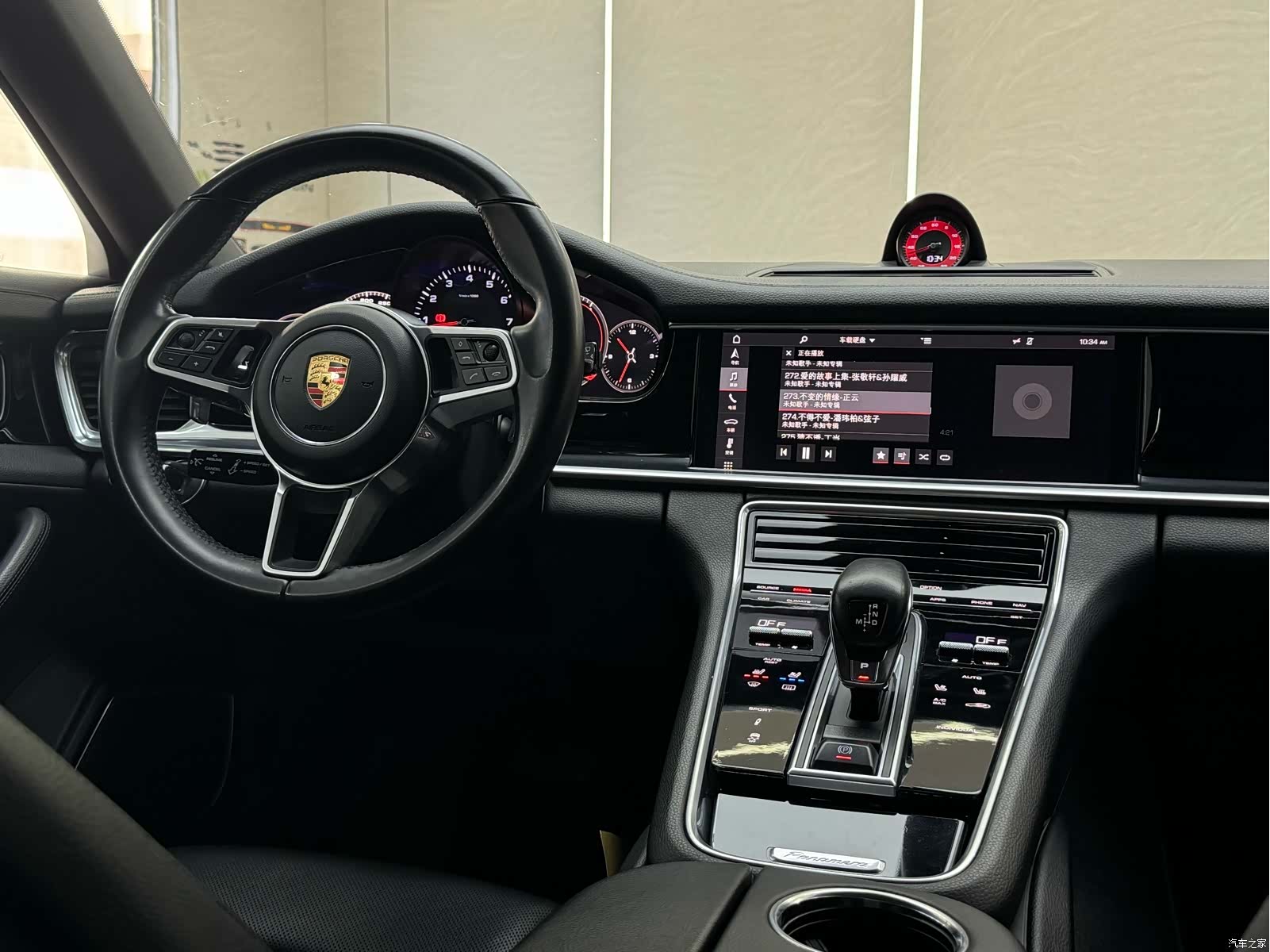 Porsche Panamera, 2018 13