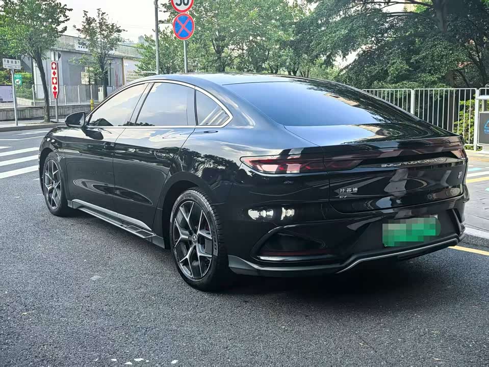 BYD Han