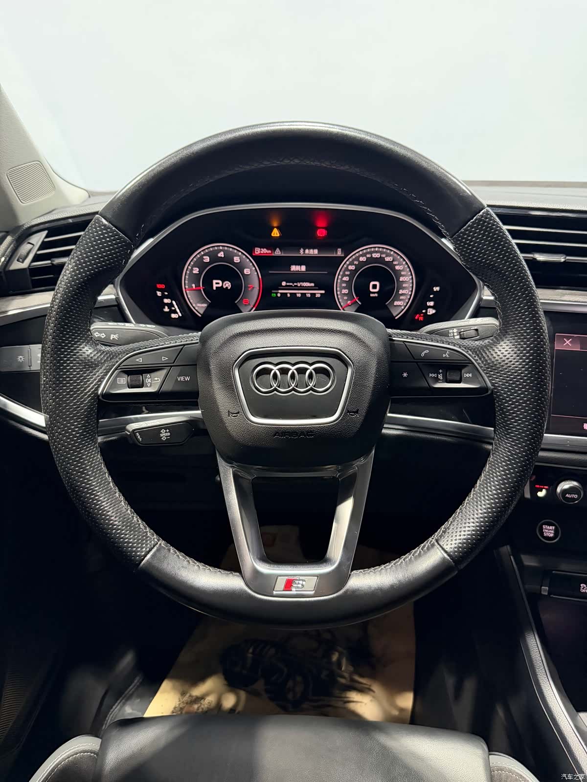 Audi Q3, 2022 16