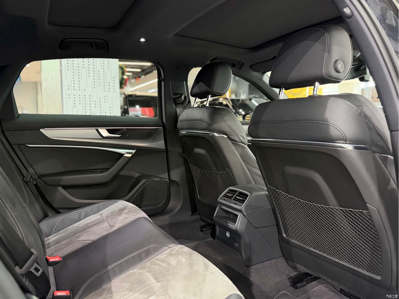 Audi A6L, 2021 12