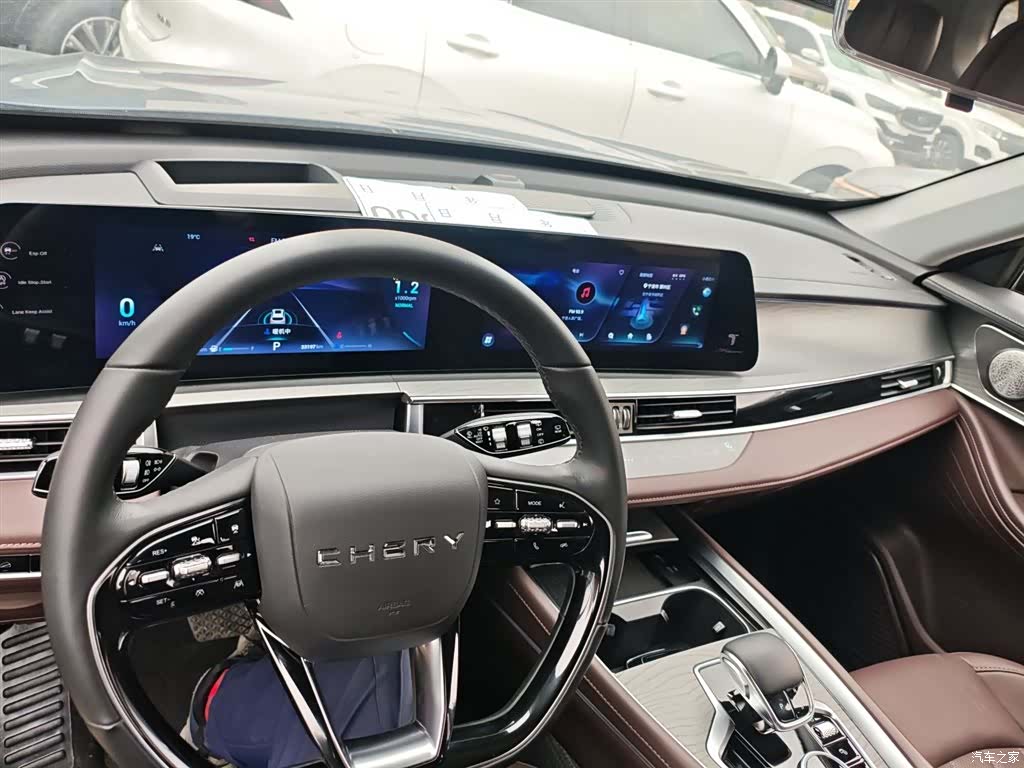 Chery Tiggo 8, 2023 10