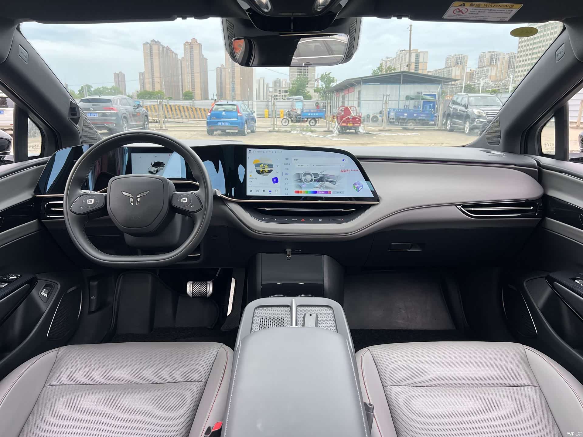 Hongqi H7, 2025 все фото