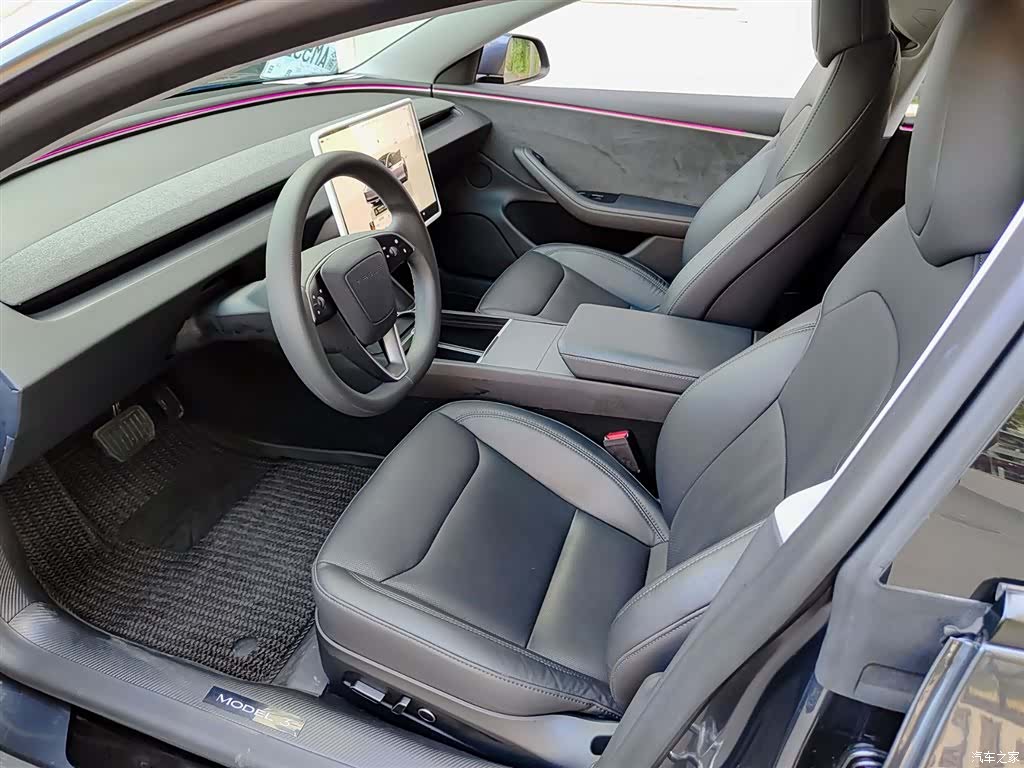 Tesla Model 3, 2024 7