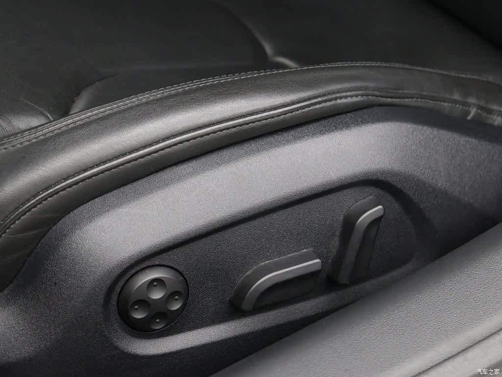 Audi TT, 2015 4