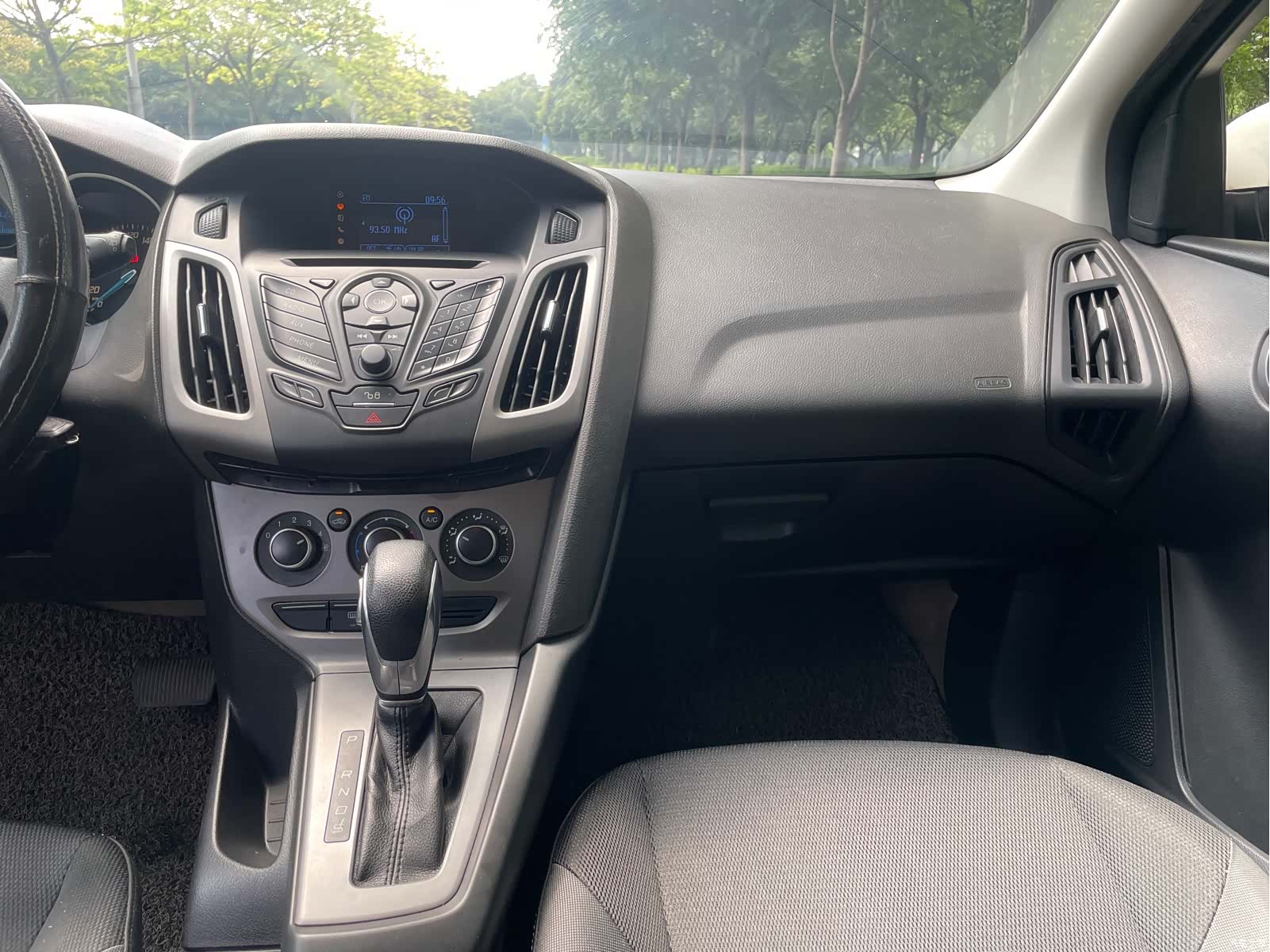 Ford Focus, 2013 17