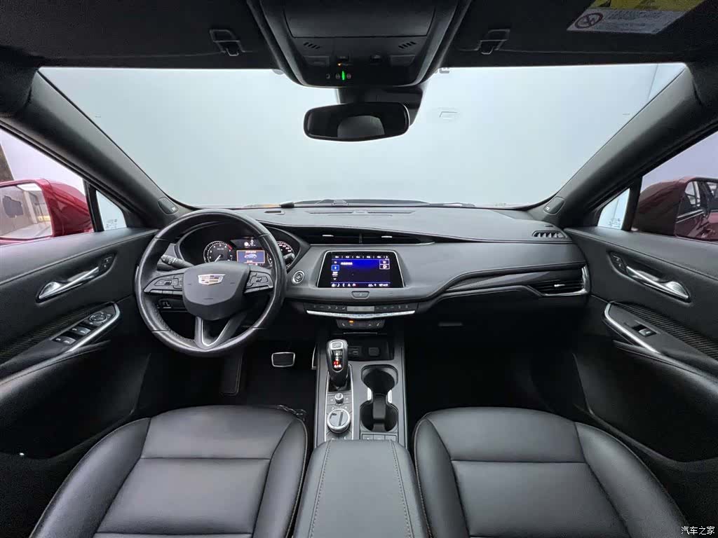 Cadillac XT4, 2019 10
