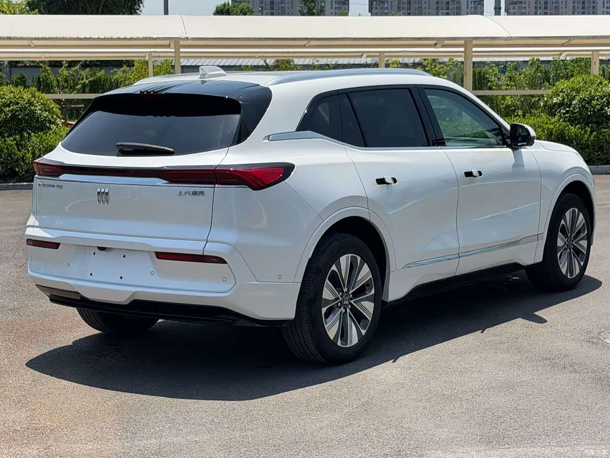 Buick E5, 2025 6