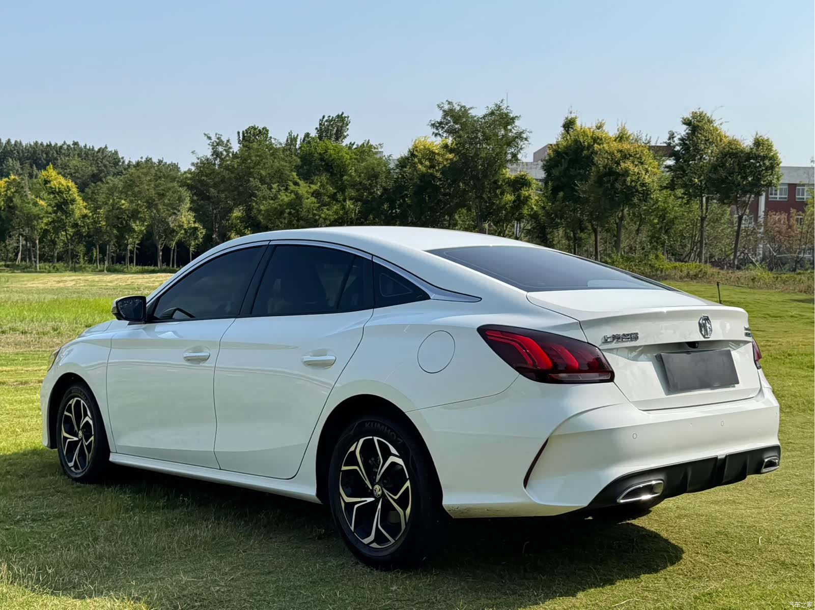 MG MG5, 2023 6
