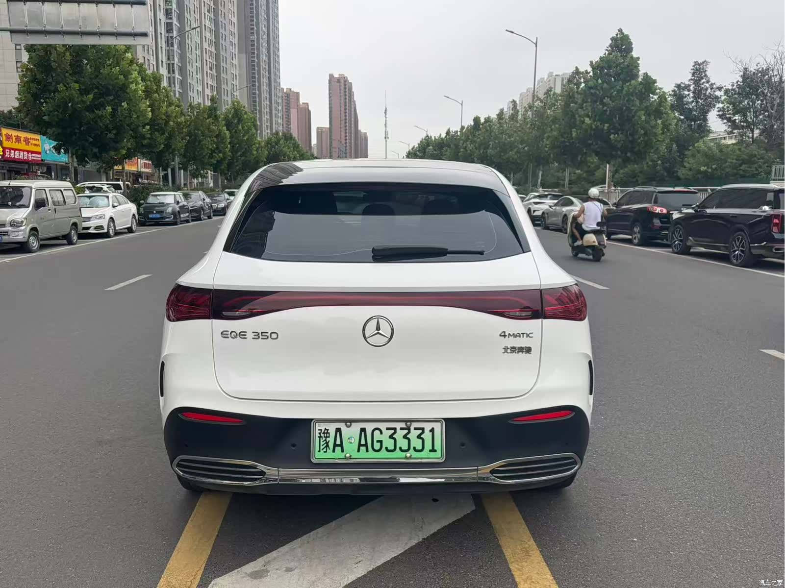Mercedes-Benz EQE, 2023 все фото