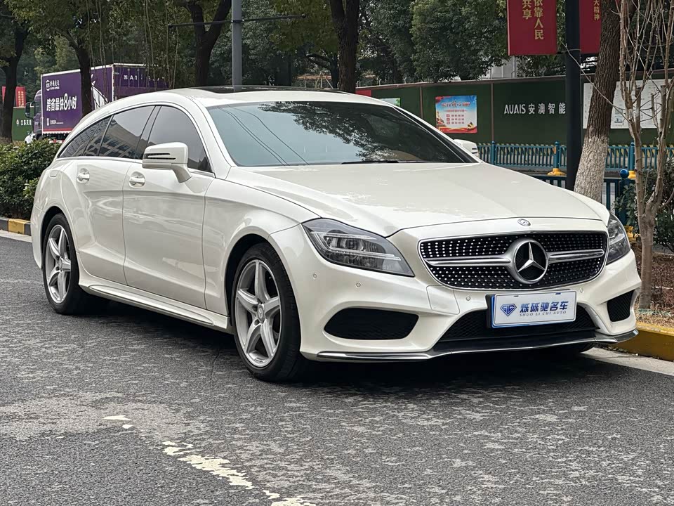 Mercedes-Benz CLS