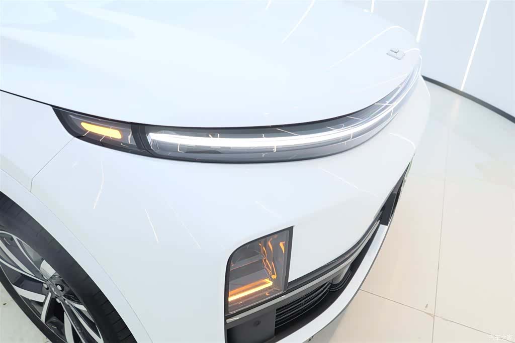 Li Auto L7, 2023 12