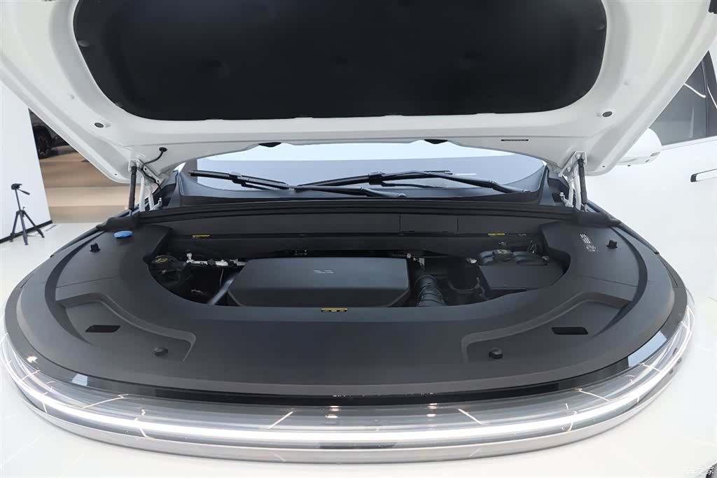 Li Auto L7, 2023 21
