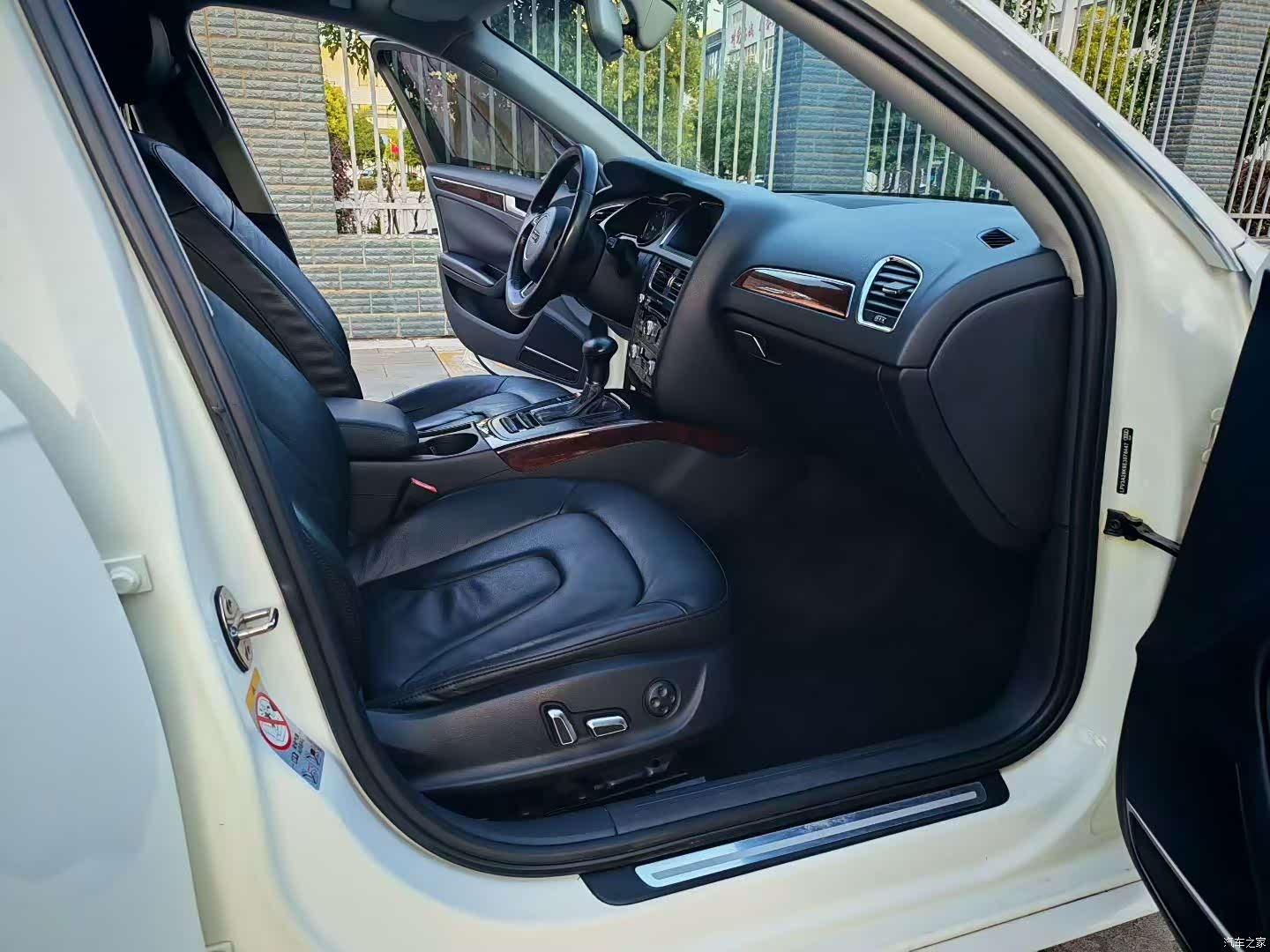 Audi A4L, 2014 все фото
