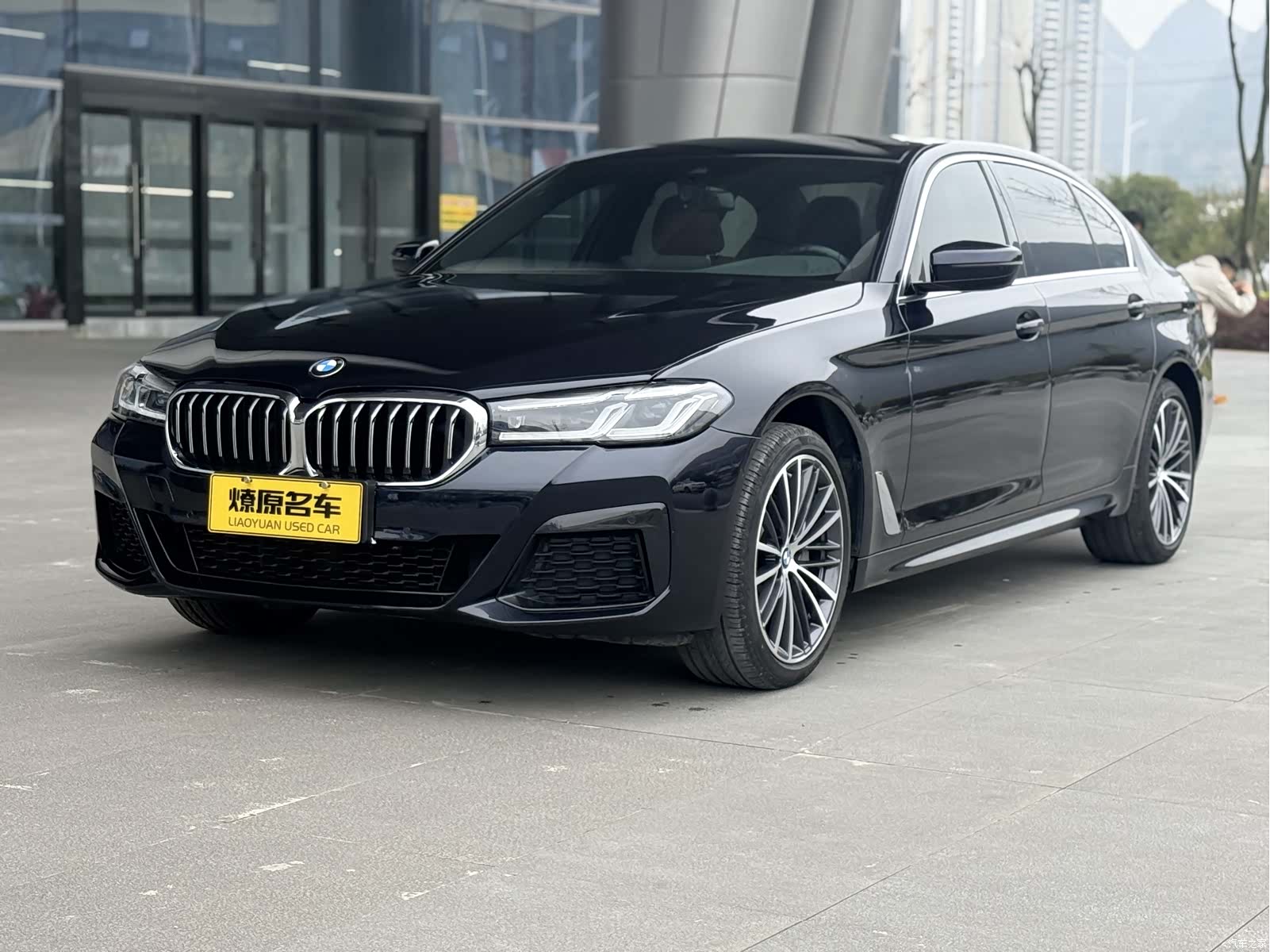 BMW 5 Series, 2023 1
