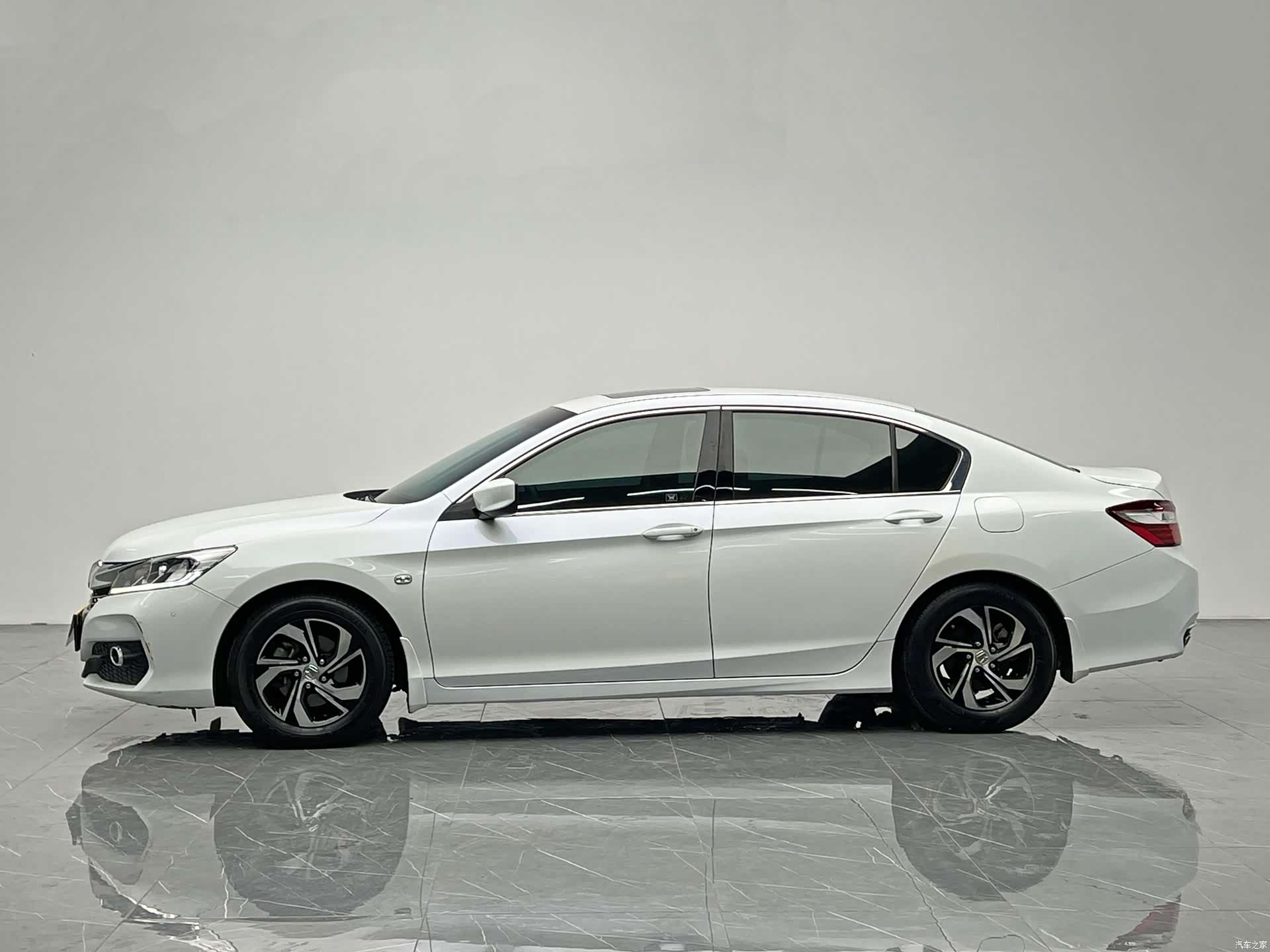 Honda Accord, 2017 3