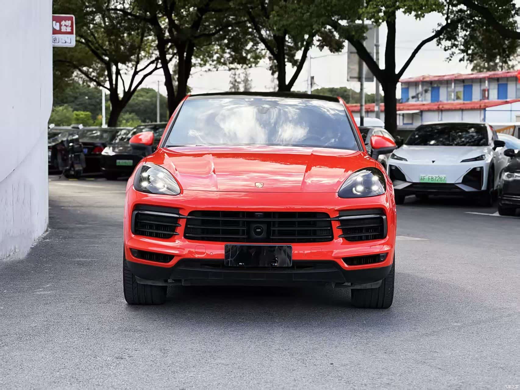 Porsche Cayenne, 2019 все фото