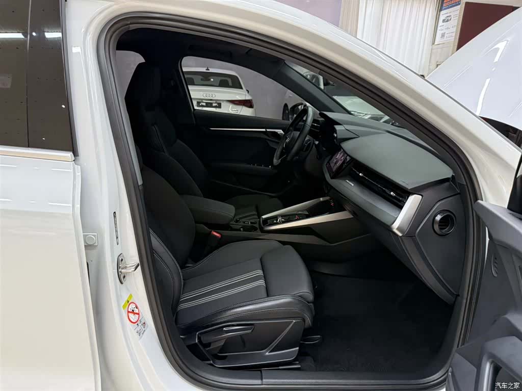 Audi A3, 2023 21
