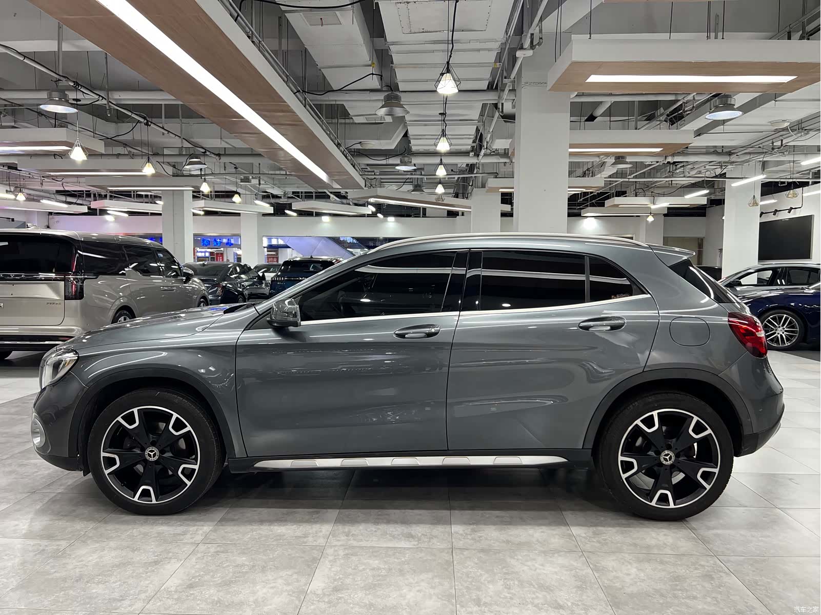 Mercedes-Benz GLA, 2018 4