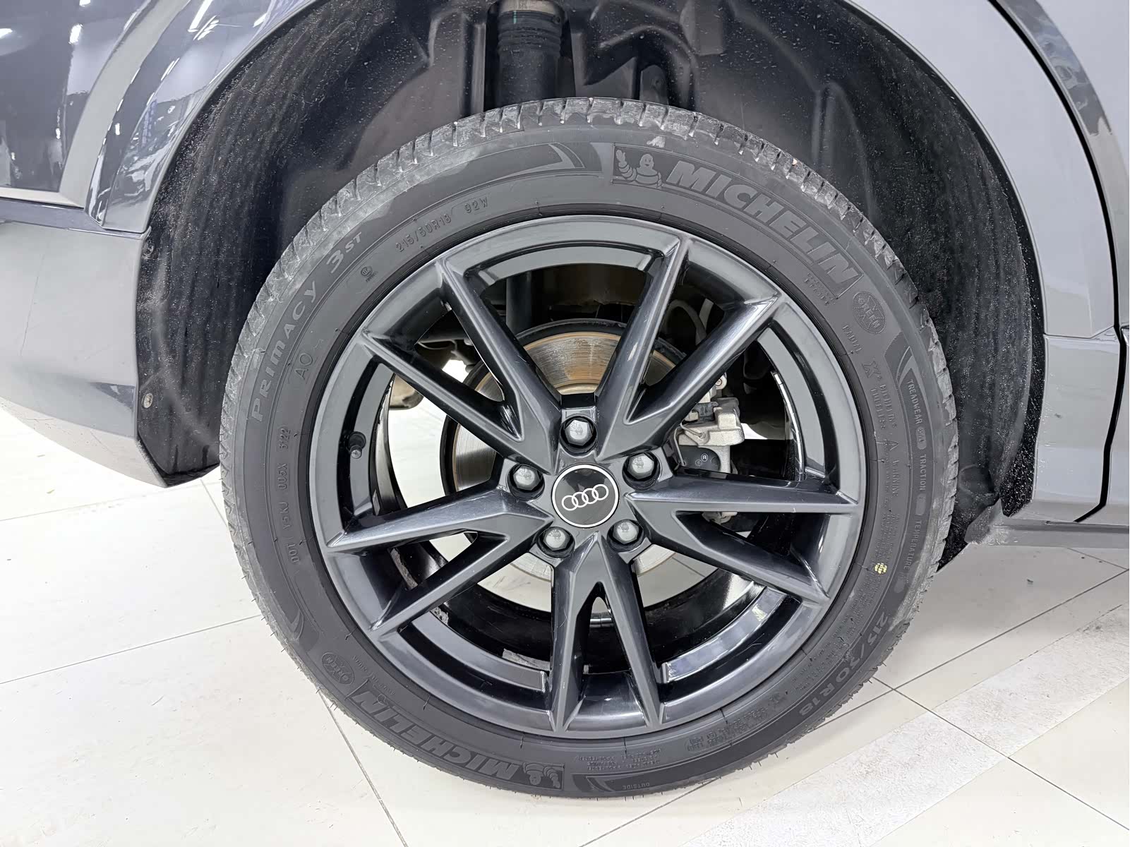 Audi Q2L, 2023 24