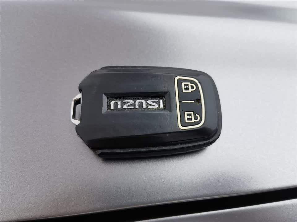 Isuzu mu-X Shepherd Ranger