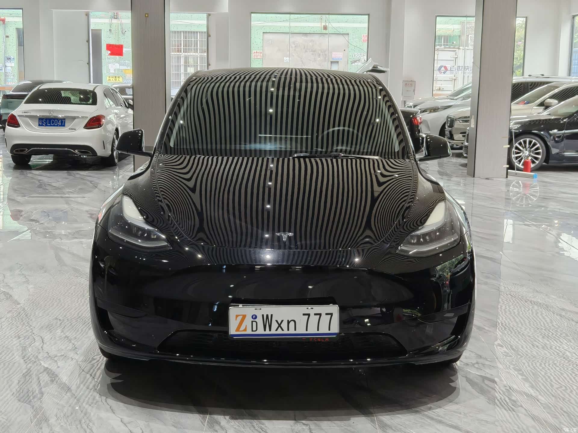 Tesla Model Y, 2022 2