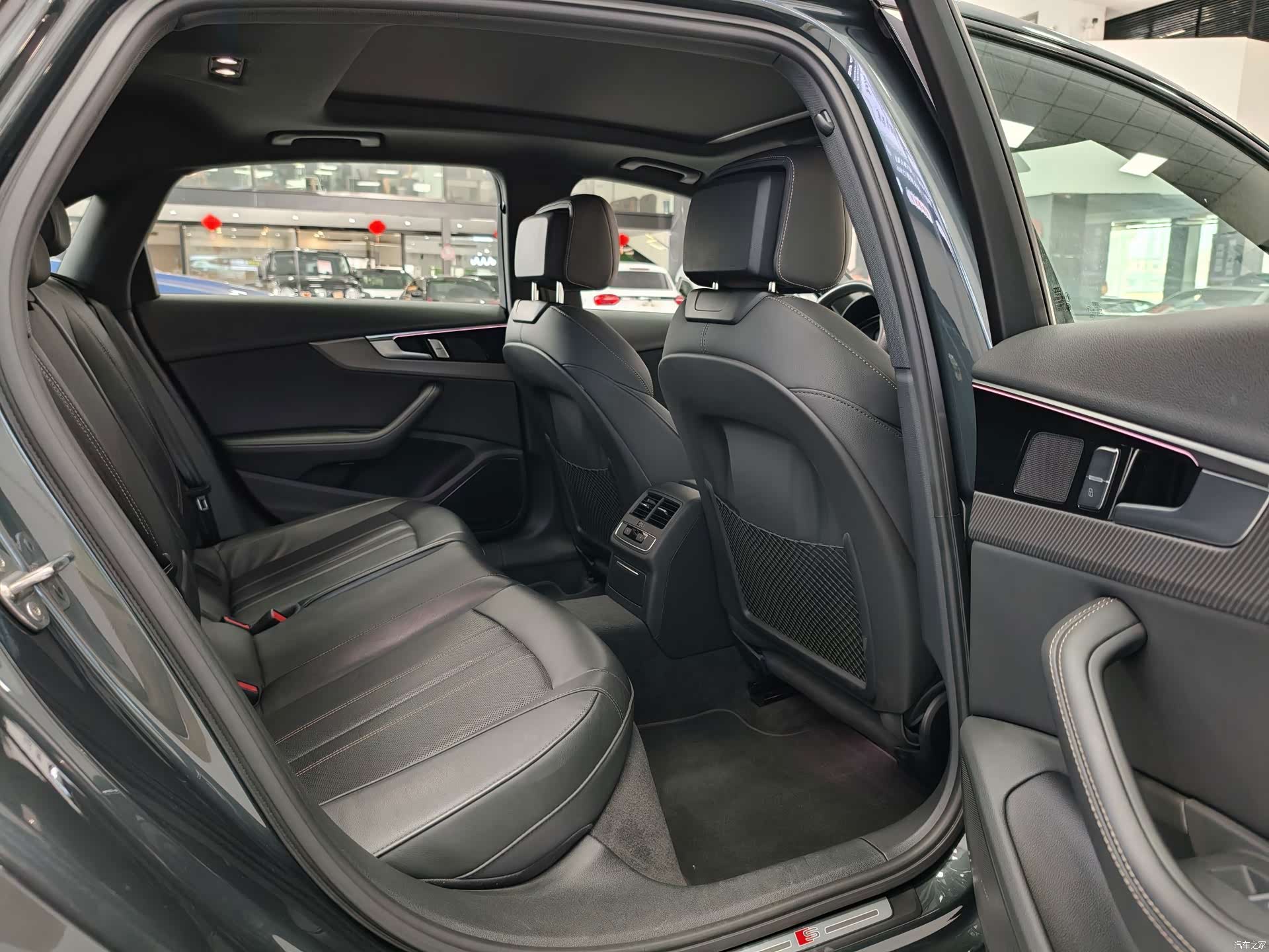 Audi A4L, 2023 13