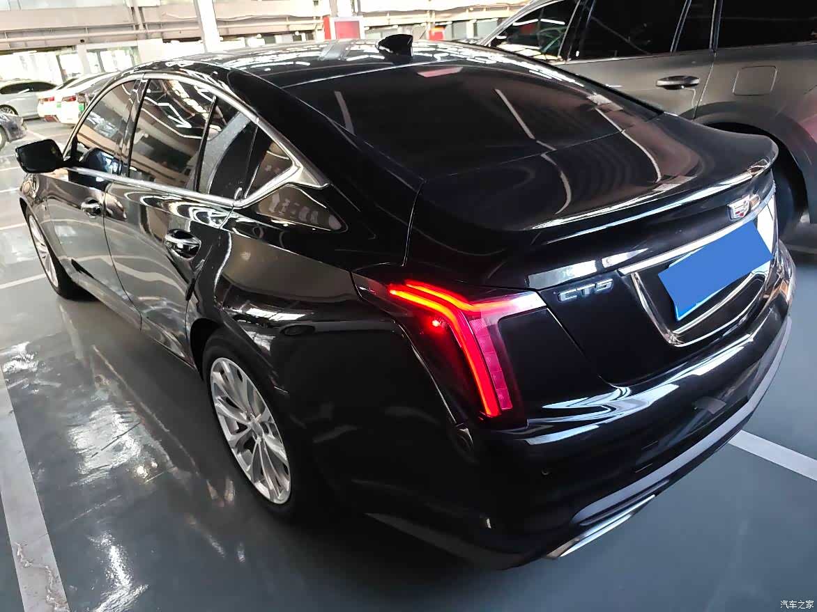 Cadillac CT5, 2022 16