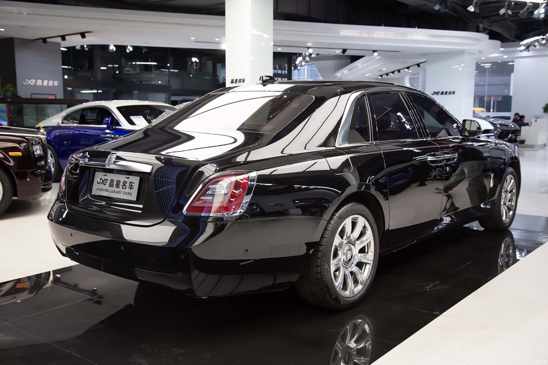 Rolls-Royce Ghost, 2024 12