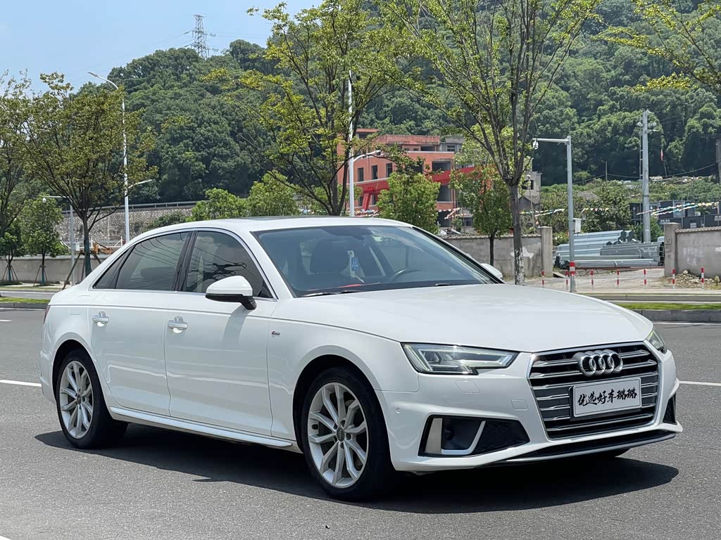 Audi A4L