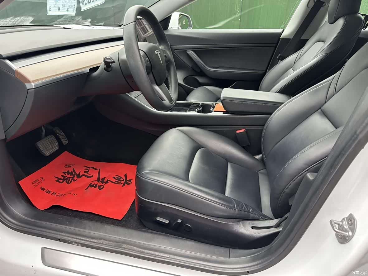 Tesla Model 3, 2020 все фото