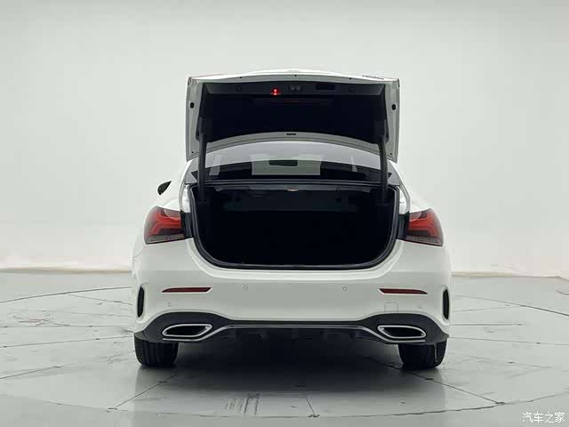 Mercedes-Benz A-Class, 2020 6