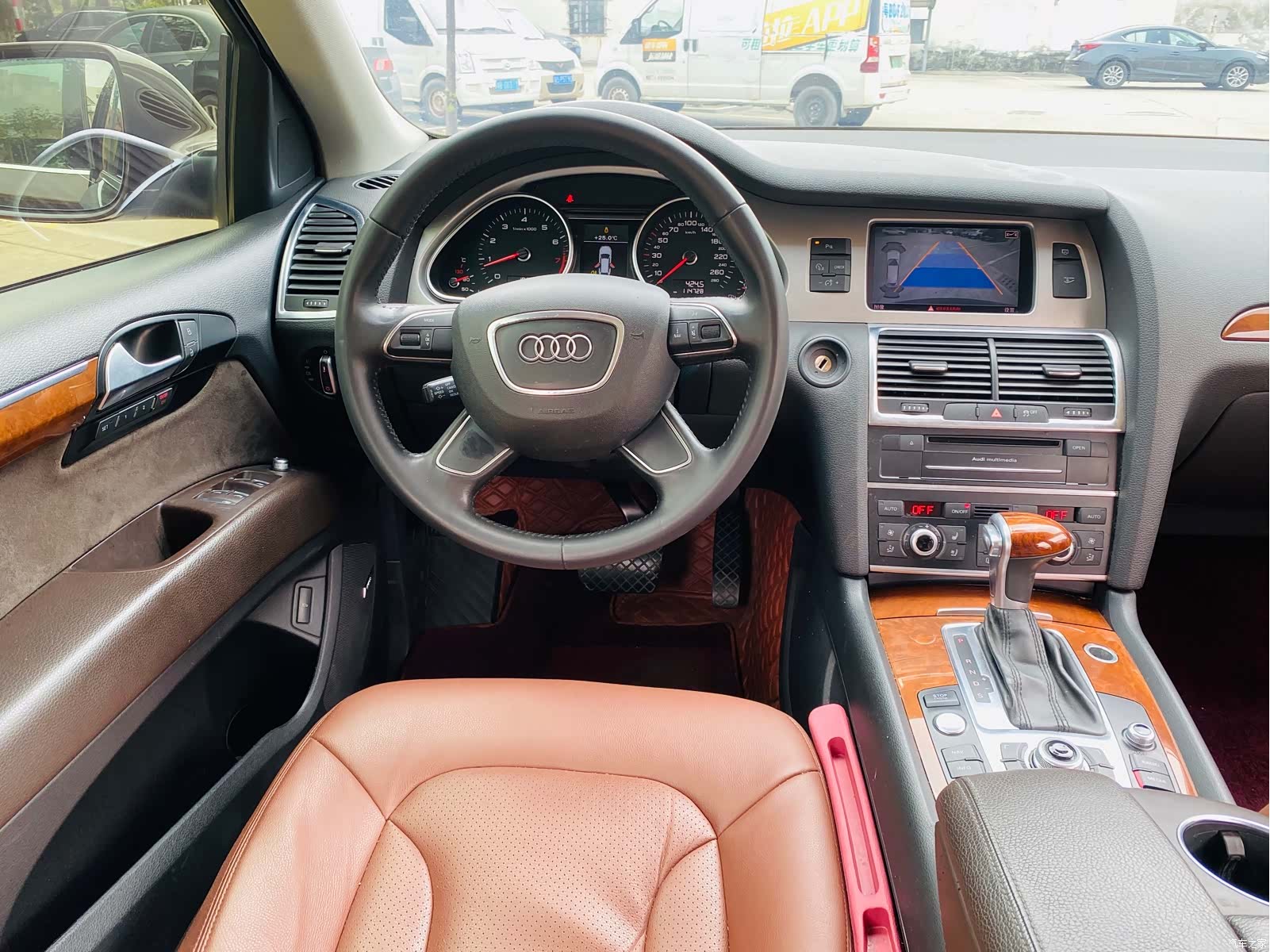 Audi Q7, 2014 11