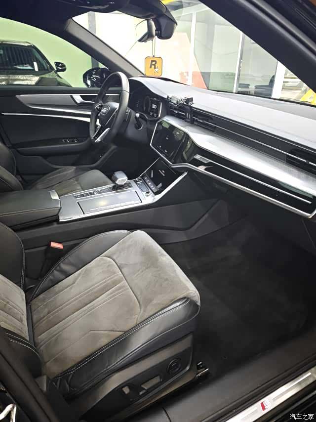 Audi A6L, 2022 6