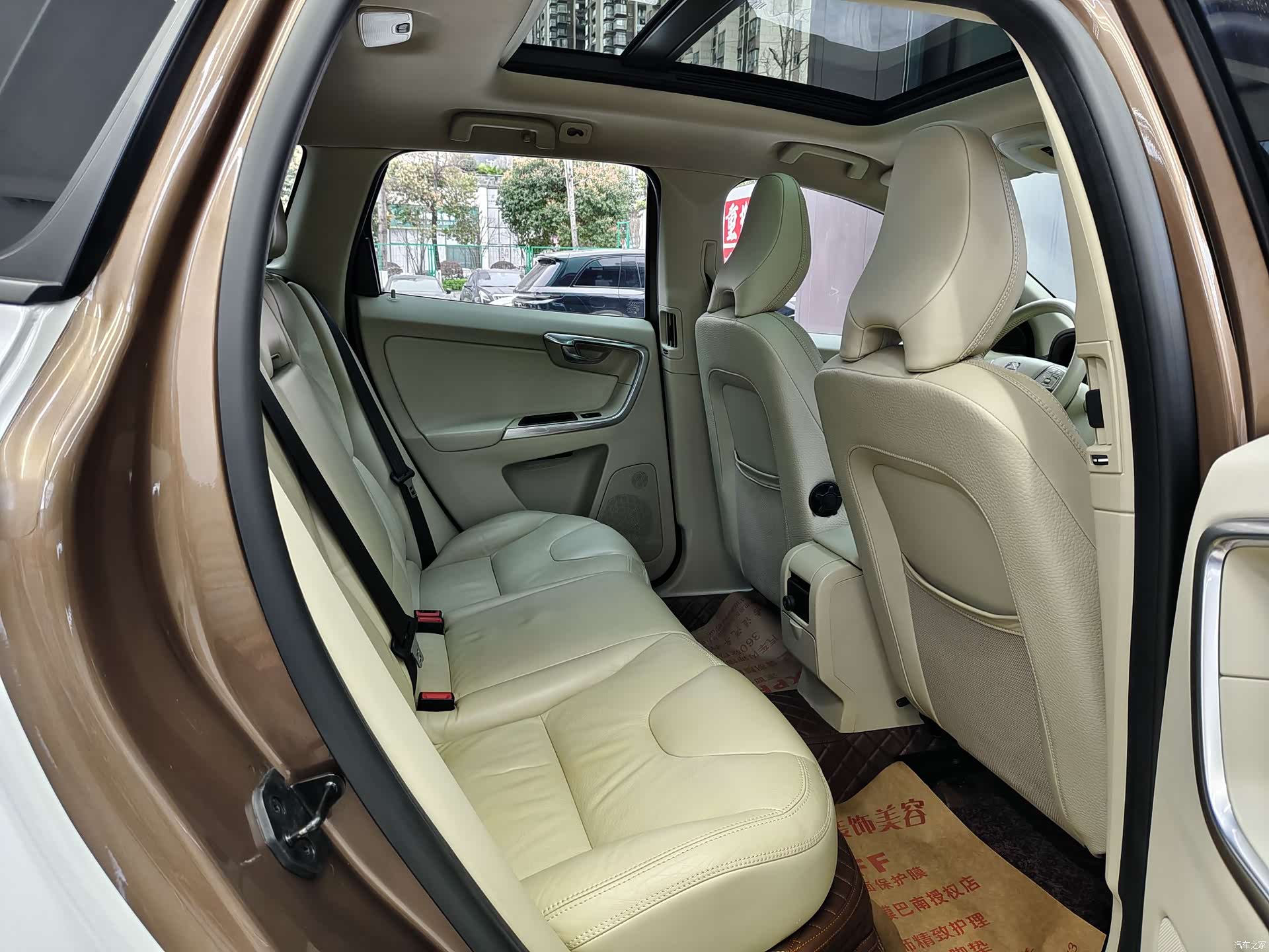 Volvo XC60, 2012 18