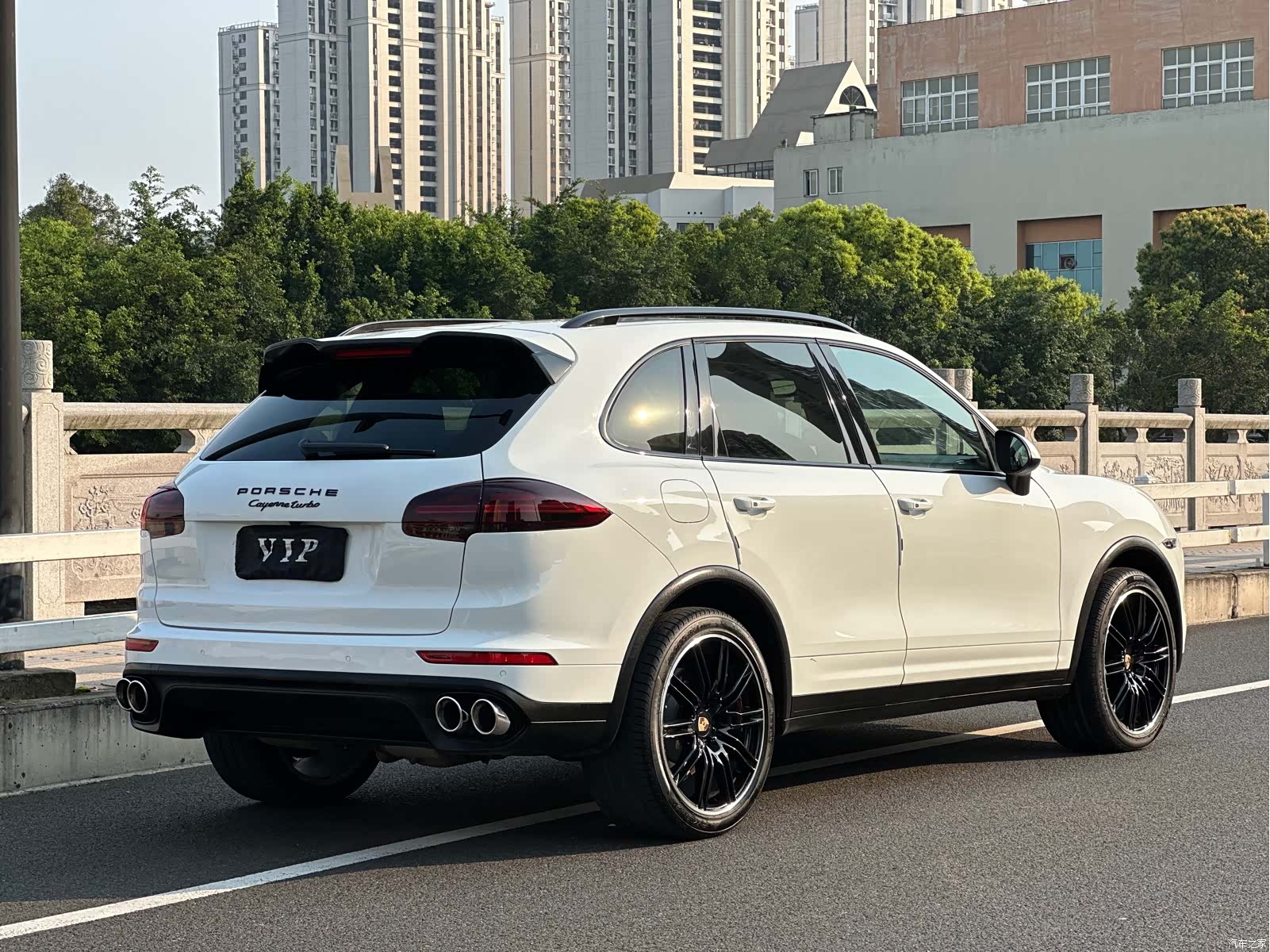 Porsche Cayenne, 2012 25
