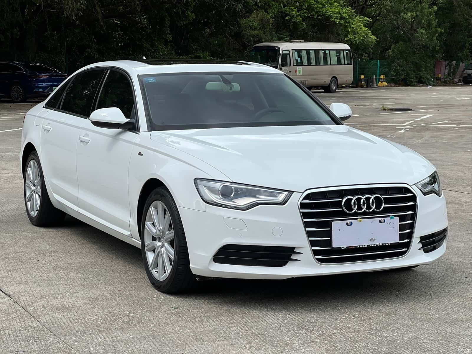 Audi A6L, 2014 3