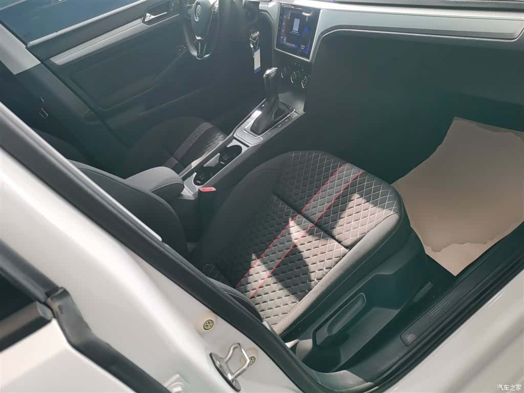 Volkswagen Lamando, 2019 25