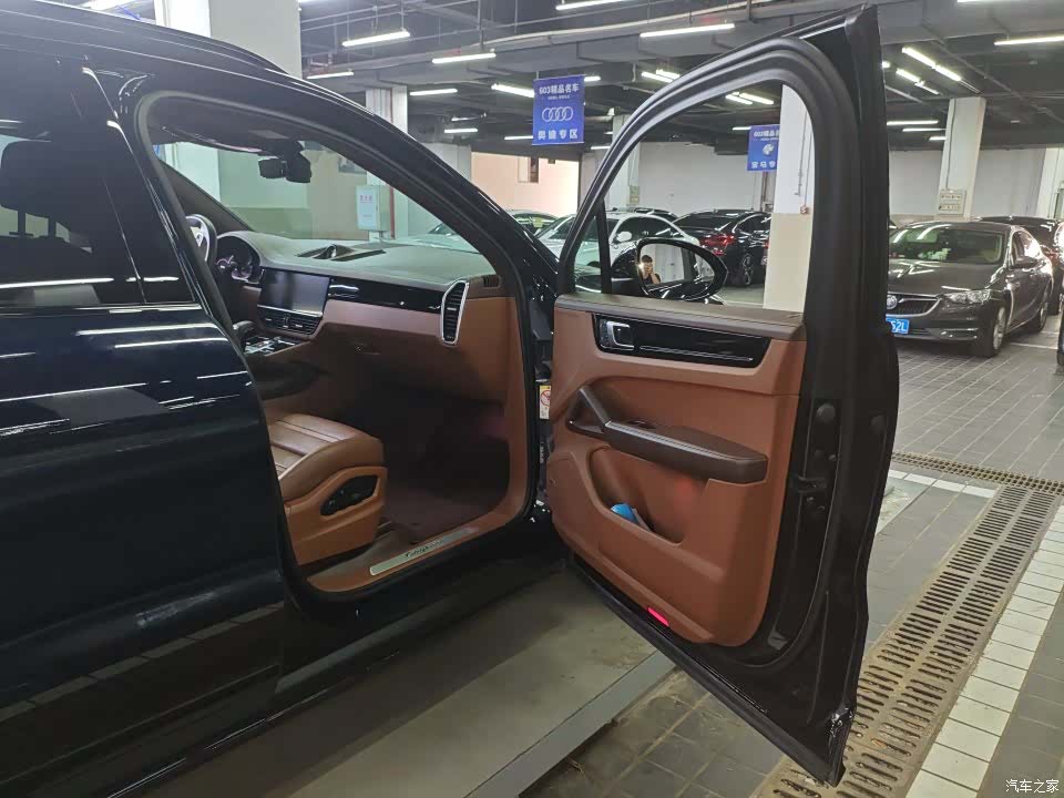 Porsche Cayenne, 2022 15