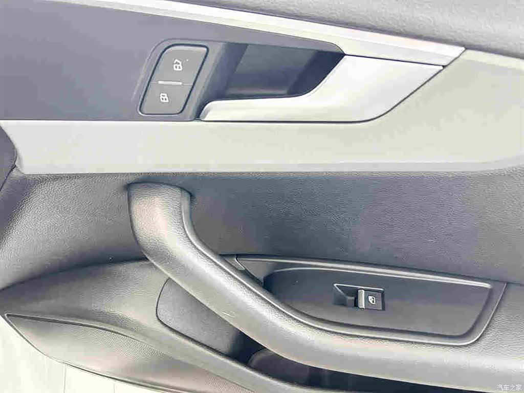 Audi A4L, 2018 12