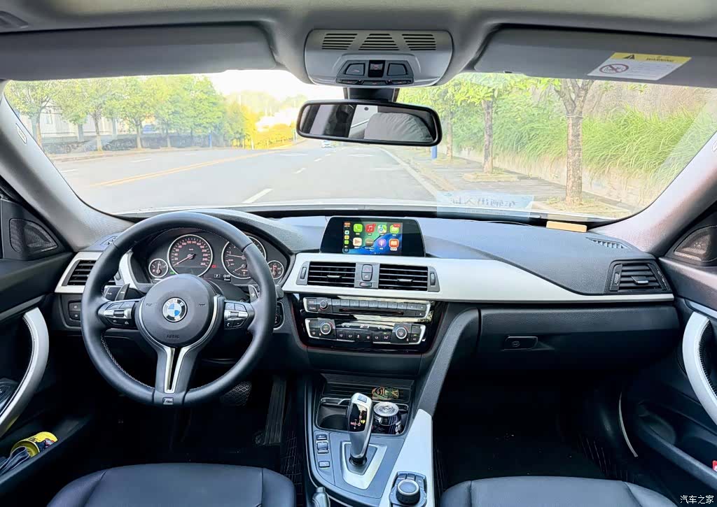 BMW 3 Series, 2017 все фото