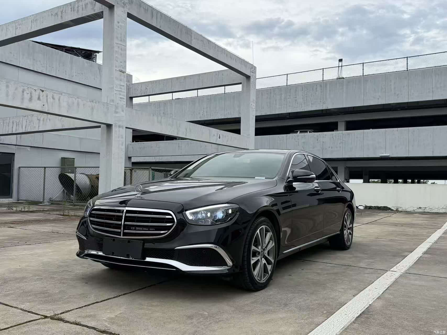 Mercedes-Benz E-Class, 2018 1
