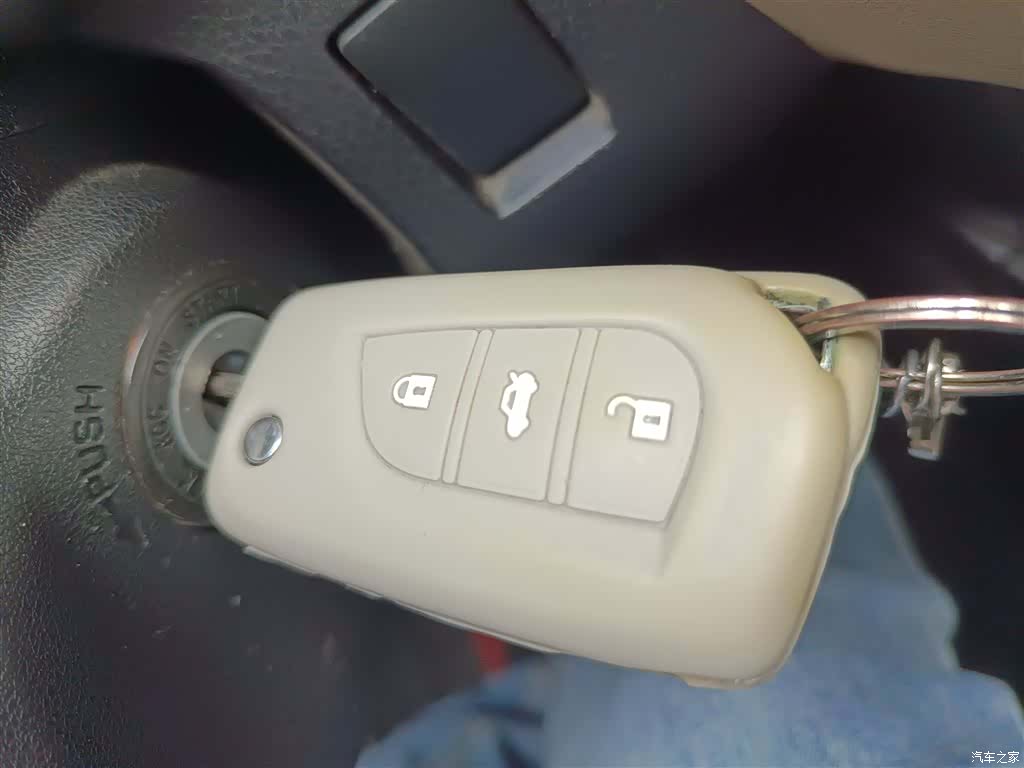 Toyota RAV4, 2018 9