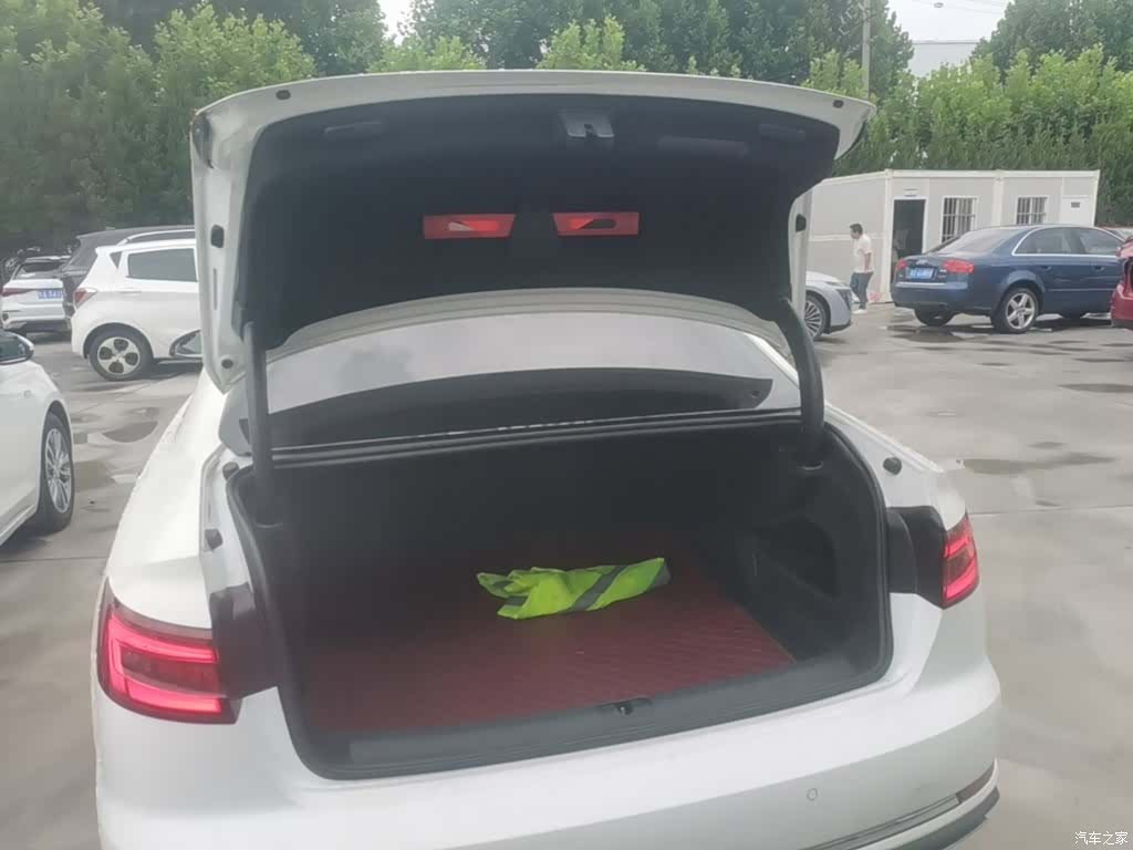 Audi A4L, 2020 19