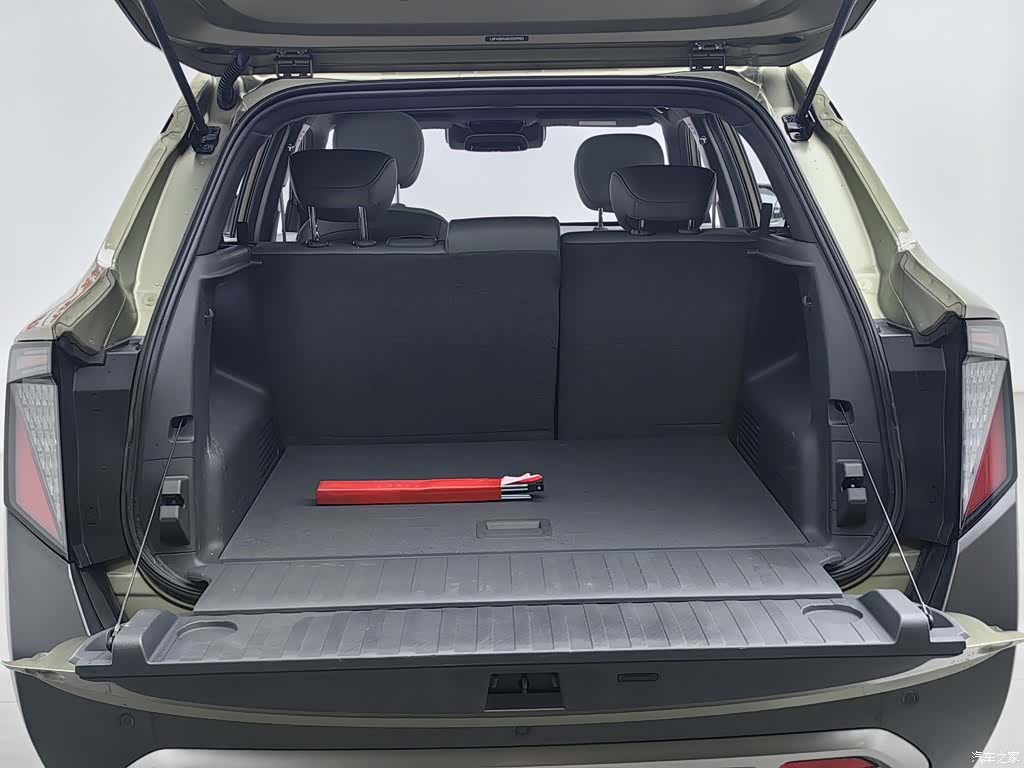 DongFeng 06, 2025 16