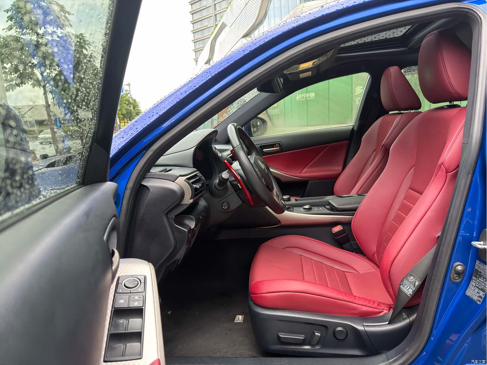 Lexus IS, 2019 10