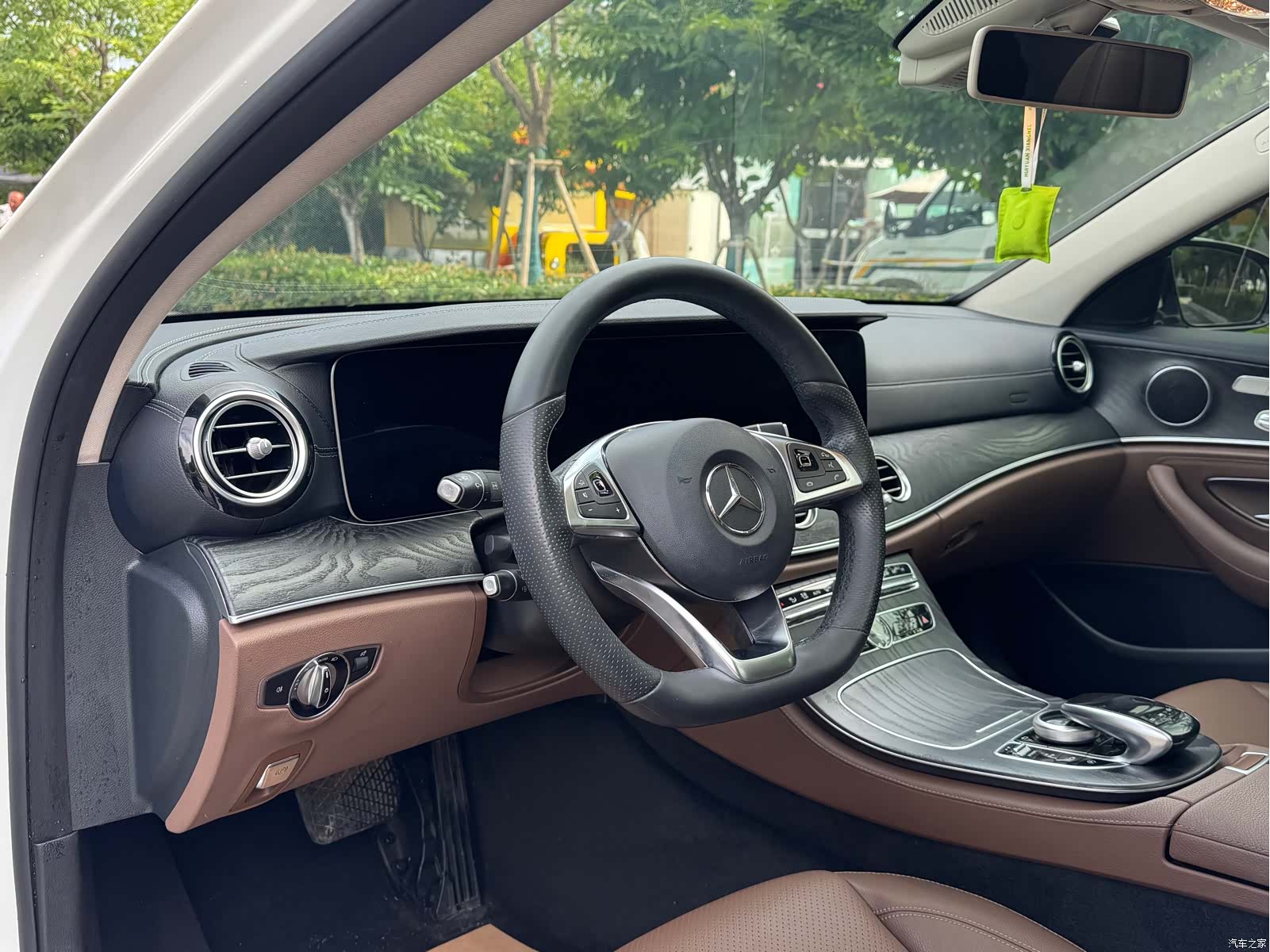 Mercedes-Benz E-Class, 2018 8