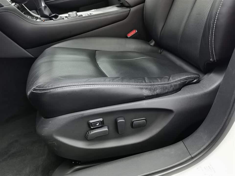 Infiniti Q50L Infiniti Q50L