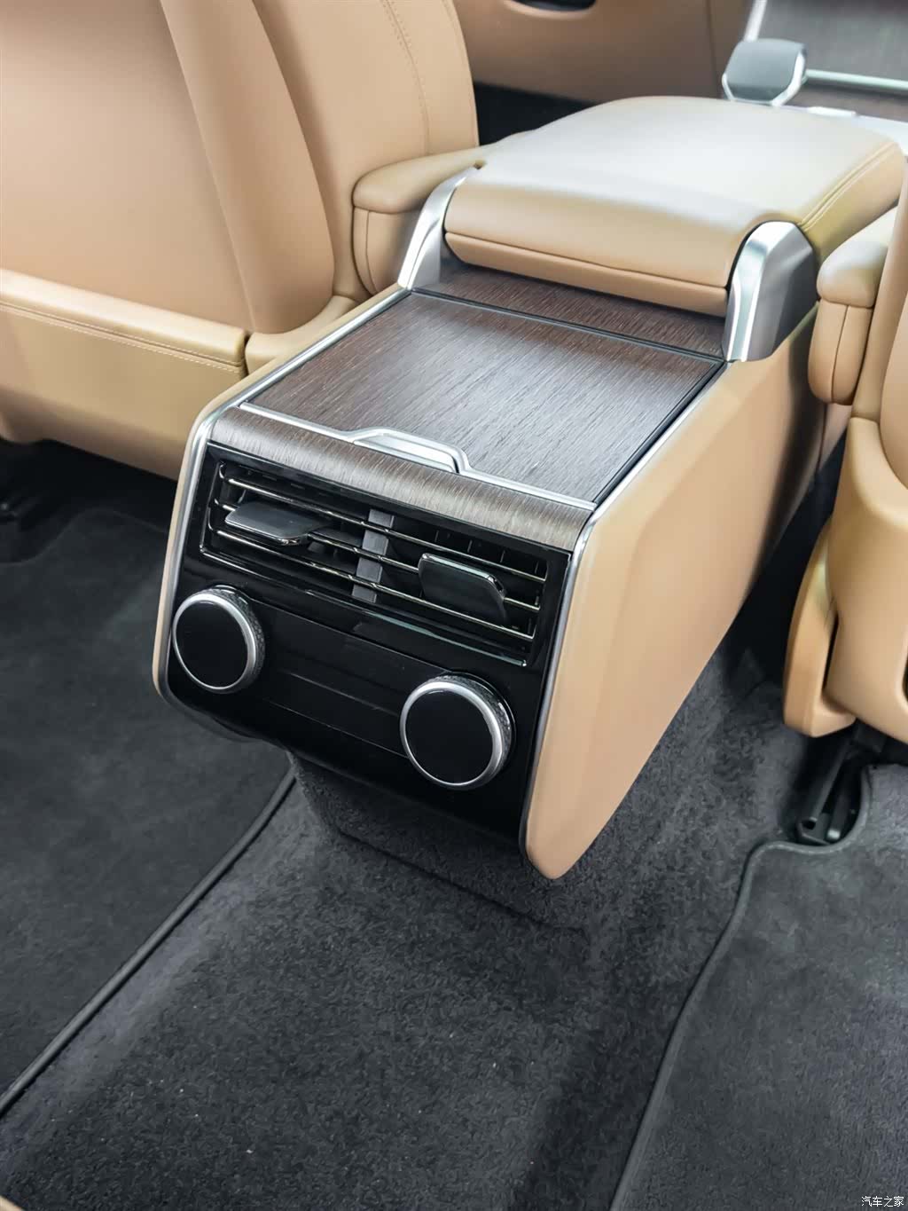 Land Rover Range Rover, 2024 23