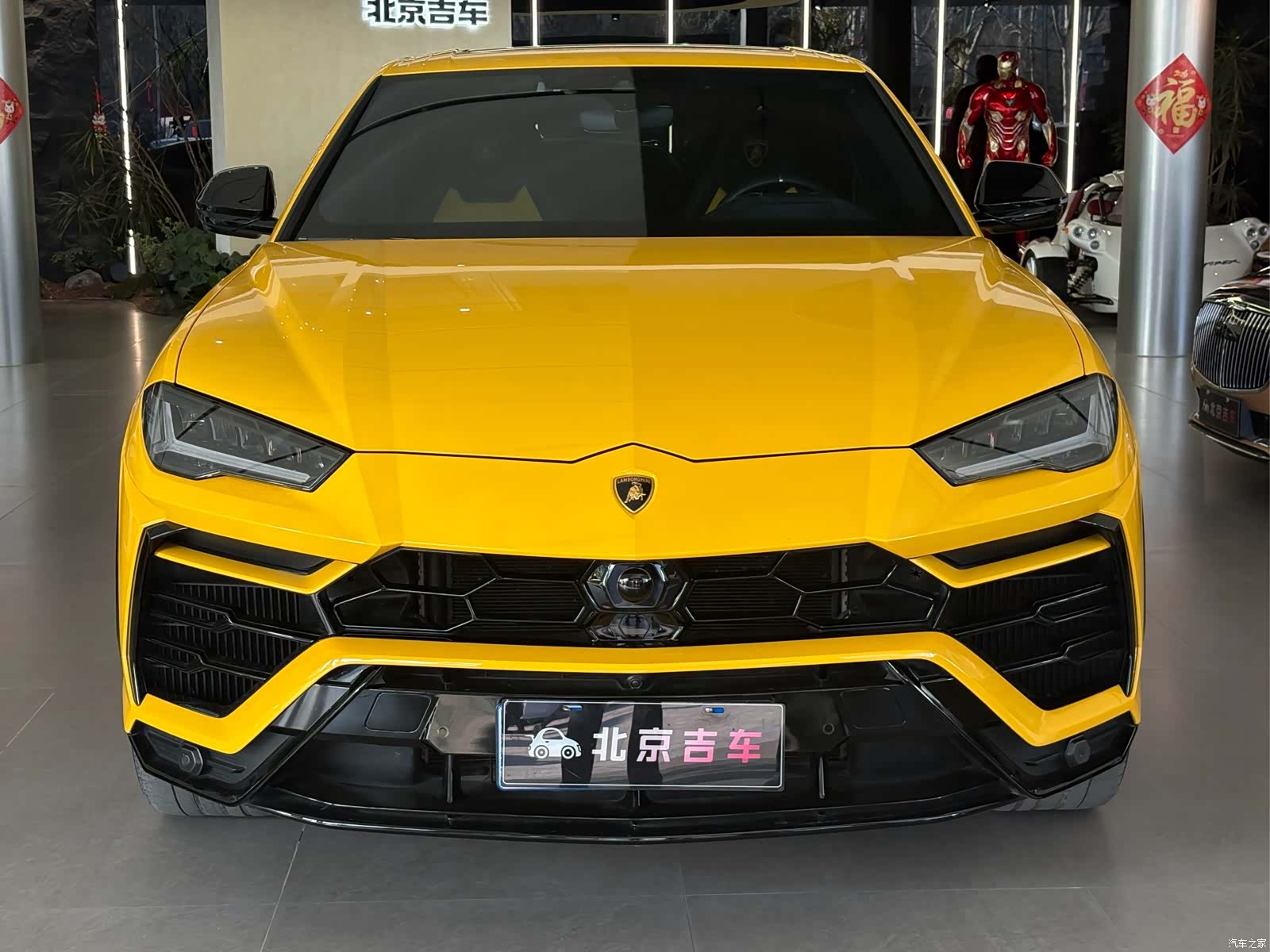 Lamborghini Urus, 2022 2