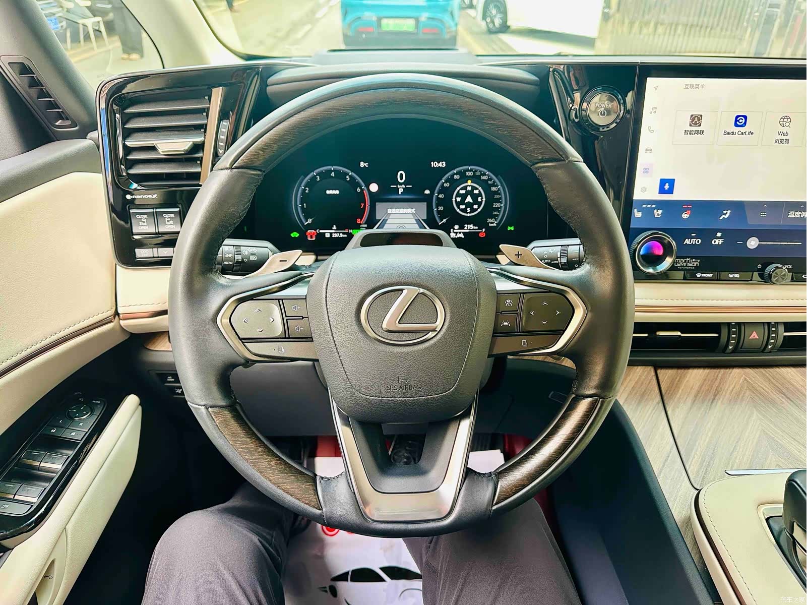 Lexus LM, 2024 9